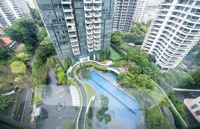 For Sale - 8 Saint Thomas