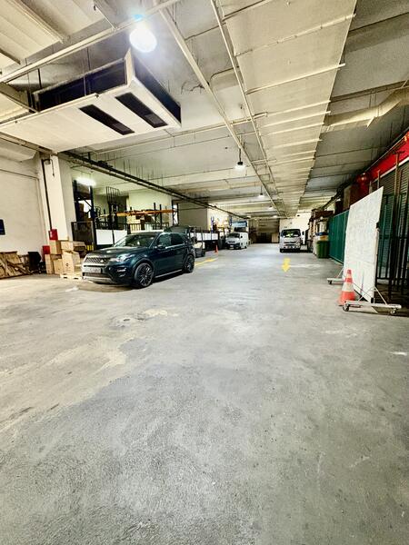 Wcega Plaza, 1 Bukit Batok Crescent, 2,432 sqft, Light Industrial (B1) For Sale, by Lynda Teo, 60076351 - CommercialGuru.com.sg