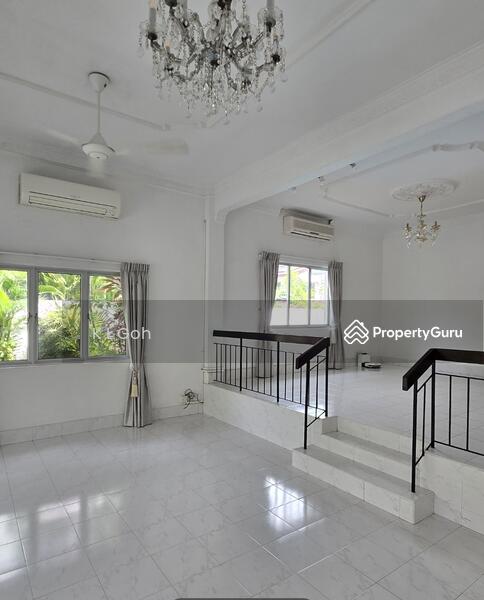 For Rent - ⭐️⭐️Landed7772@2 Stoery Semi D Face Park and With Pool
