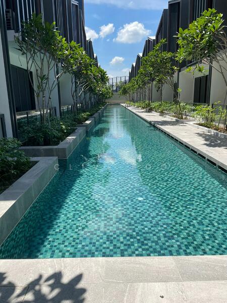 Affinity At Serangoon, 32 Serangoon North Avenue 1, Hougang / Punggol / Sengkang, Room Rental, 150 sqft, Condominium For Rent, by Clive Foo, 60076471 - Pool - PropertyGuru.com.sg