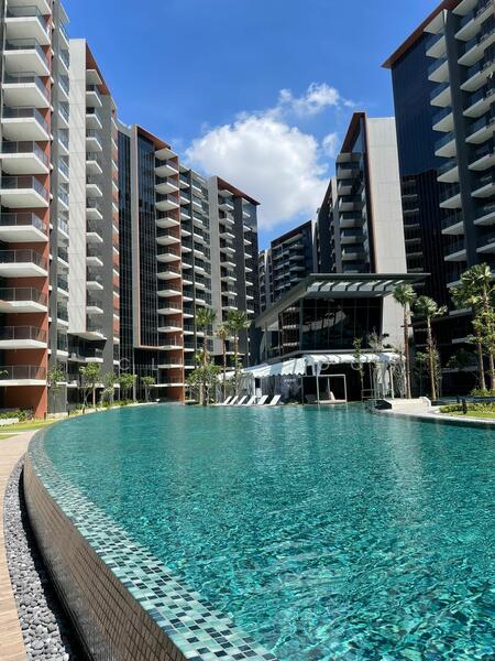 Affinity At Serangoon, 32 Serangoon North Avenue 1, Hougang / Punggol / Sengkang, Room Rental, 150 sqft, Condominium For Rent, by Clive Foo, 60076471 - Pool - PropertyGuru.com.sg