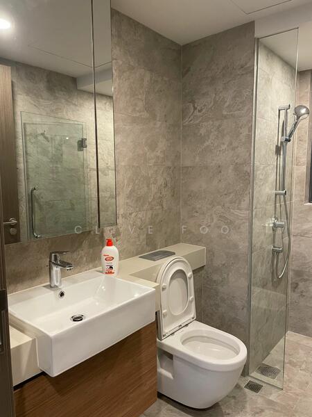 Affinity At Serangoon, 32 Serangoon North Avenue 1, Hougang / Punggol / Sengkang, Room Rental, 150 sqft, Condominium For Rent, by Clive Foo, 60076471 - Bathroom - PropertyGuru.com.sg