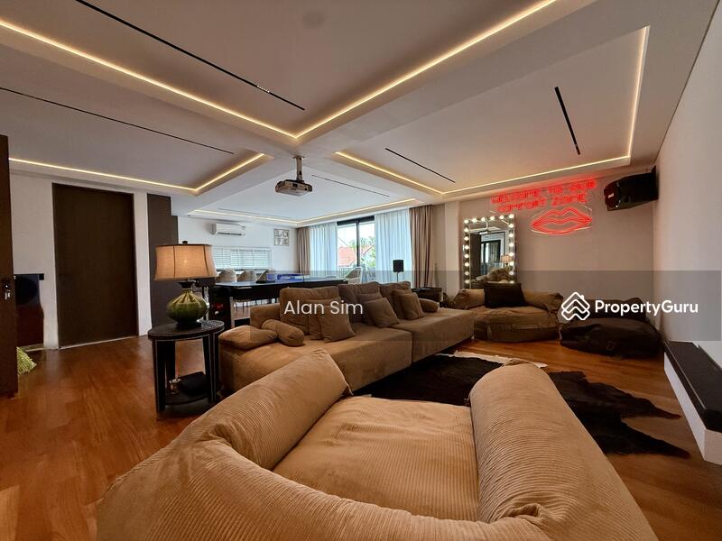 For Sale - ★LUXURYHOMESWITHALAN★ Seletar Hills Estate