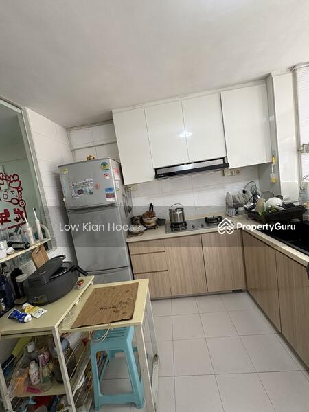 For Sale - 211 Serangoon Avenue 4