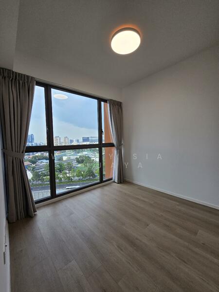 Clavon, 8 Clementi Avenue 1, 2 Bedrooms, 764 sqft, Condominium For Sale, by Wenny Sia Wijaya, 60076701 - Bedroom - PropertyGuru.com.sg