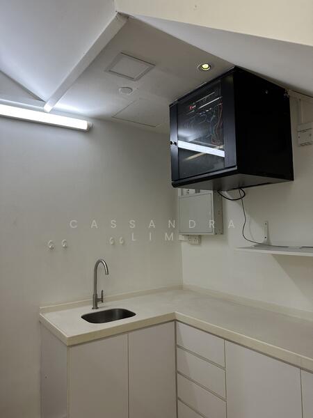 One Commonwealth, 1 Commonwealth Lane, 1,636 sqft, Light Industrial (B1) For Sale, by Cassandra Lim, 60076963 - Kitchen - CommercialGuru.com.sg
