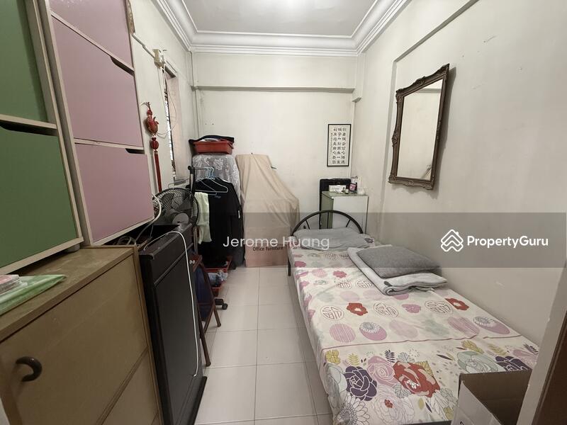 For Sale - 221 Bukit Batok East Avenue 3