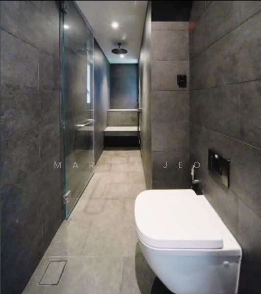 New Bungalow, 1km HenryParkPriSch, 6min walk to MRT Detached House For Sale at S$ 18,800,000 | PropertyGuru Singapore