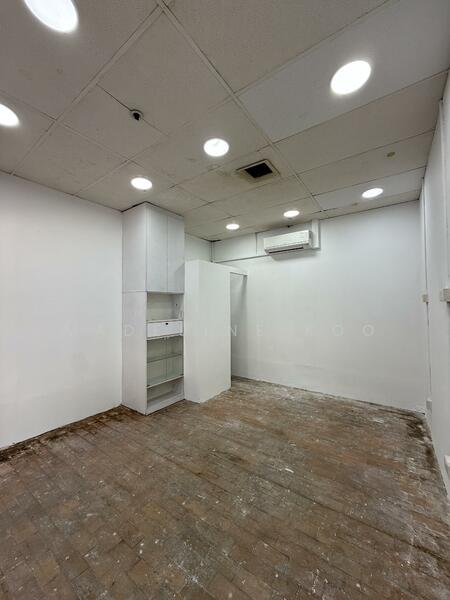 Manhattan House, 151 Chin Swee Rd, 182 sqft, Other Retail For Rent, by Madeline Koo, 60077215 - Others - CommercialGuru.com.sg