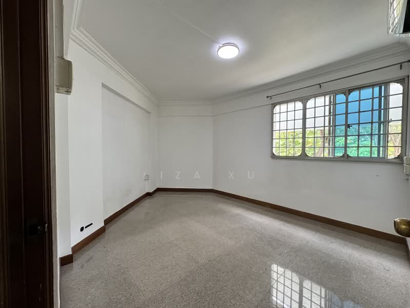 211 Serangoon Avenue 4 HDB Flat For Sale at S$ 600,000 | PropertyGuru Singapore - Interior