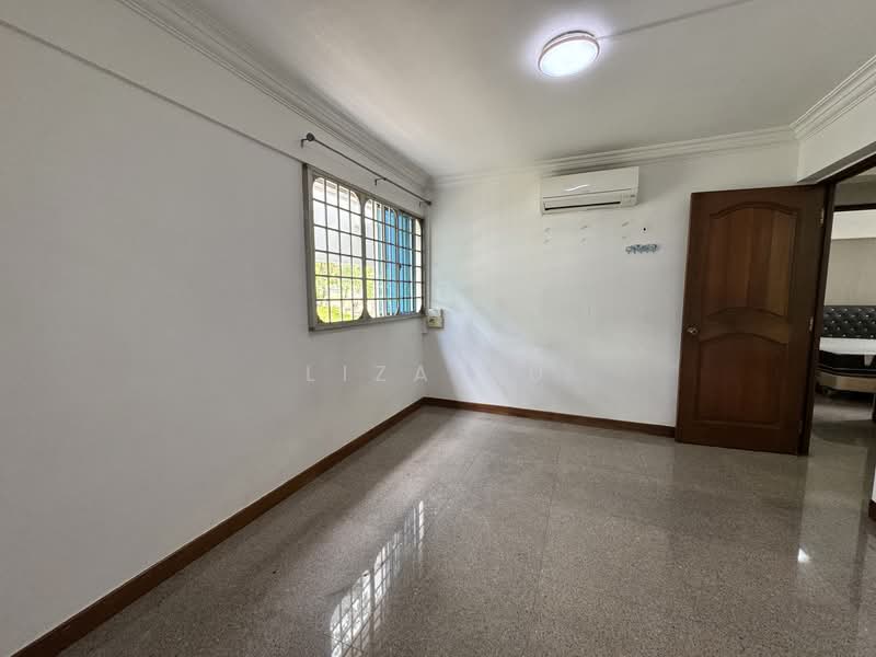 211 Serangoon Avenue 4 HDB Flat For Sale at S$ 600,000 | PropertyGuru Singapore - Interior