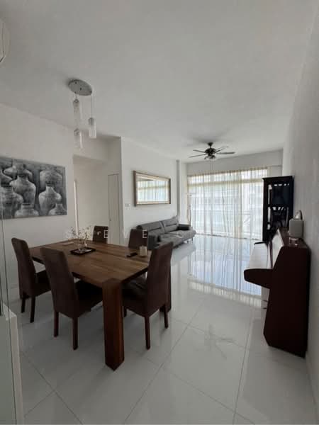The Cascadia, 921 Bukit Timah Road, Clementi Park / Upper Bukit Timah, 3 Bedrooms, 1,238 sqft, Condominium For Rent, by Steve Chen, 60077339 - PropertyGuru.com.sg