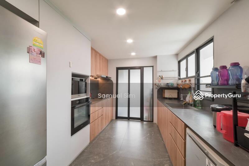 For Sale - 372 Clementi Avenue 4