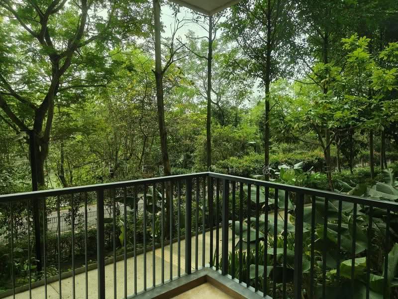 Kingsford Waterbay, Upper Serangoon View, Hougang / Punggol / Sengkang, 3 Bedrooms, 883 sqft, Condominium For Sale, by Peter Loh 彼得, 60077577 - Balcony - PropertyGuru.com.sg