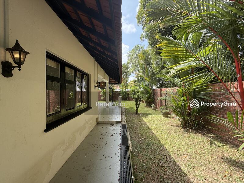 For Rent - Swettenham Road Black N White Single Storey Bungalow with Pool