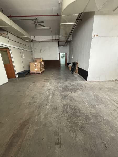 Eunos Warehouse Complex, 1 Kaki Bukit Road 2, 2,400 sqft, Factory / Workshop (B2) For Sale, by Goh Hong Peng, 60077793 - Interior - CommercialGuru.com.sg