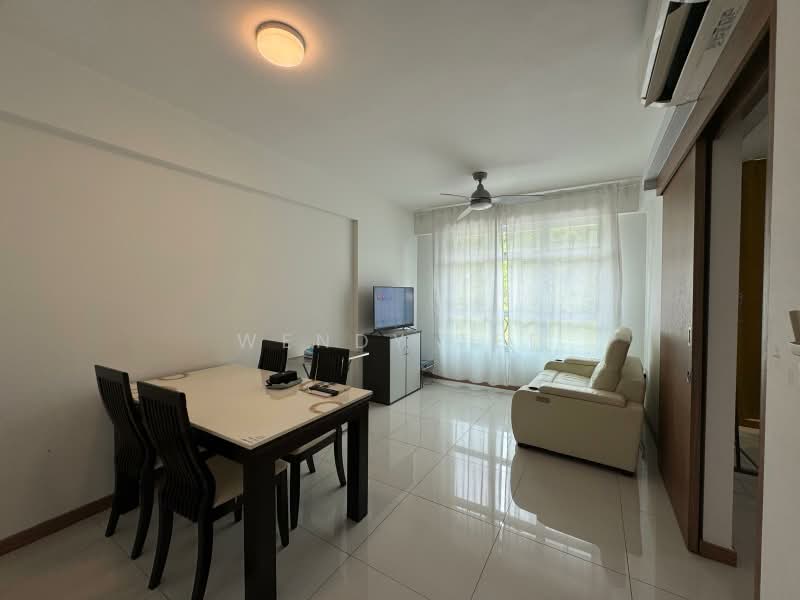 451A Bukit Batok West Avenue 6, 451A Bukit Batok West Avenue 6, 1 Bedroom, 506 sqft, HDB Flat For Rent, by Wendy Tee, 60077836 - Living Room - PropertyGuru.com.sg