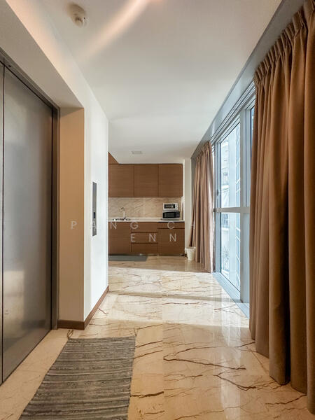 For Rent - Queens Peak