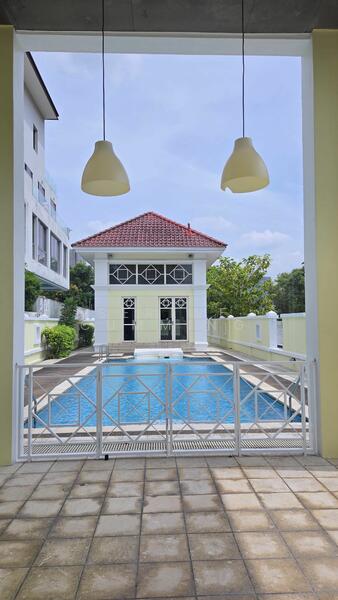 For Rent - Holland Grove