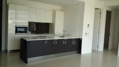 For Sale - Scotts Square