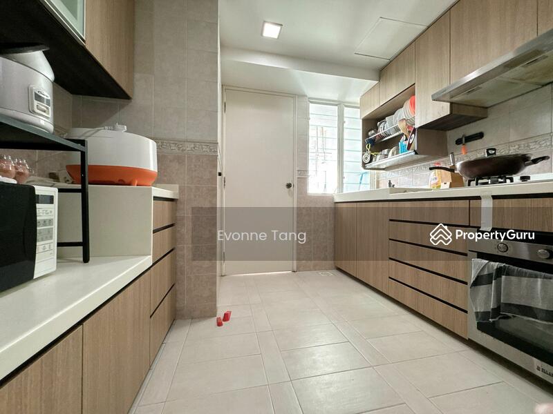 For Sale - The Woodgrove