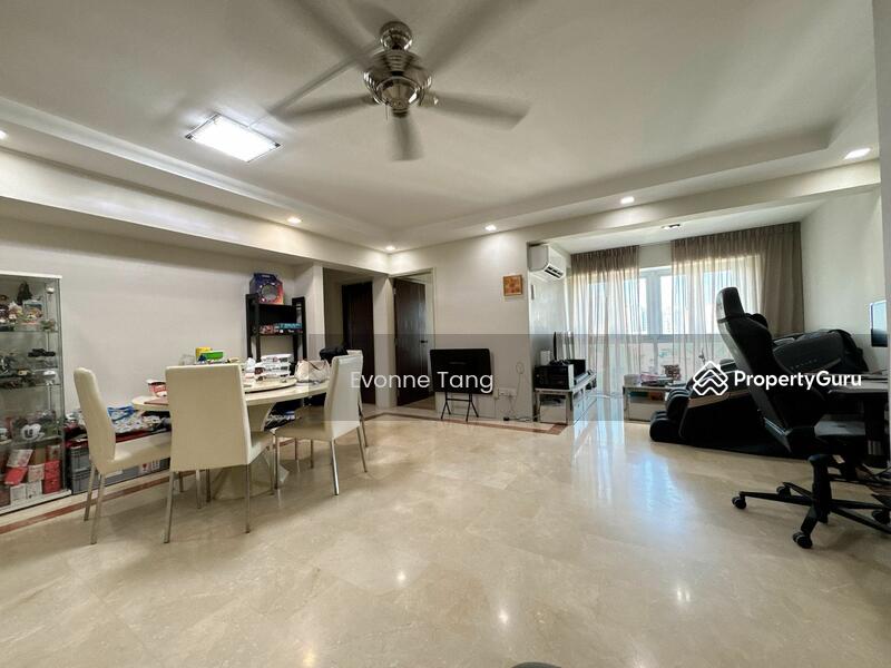 For Sale - The Woodgrove