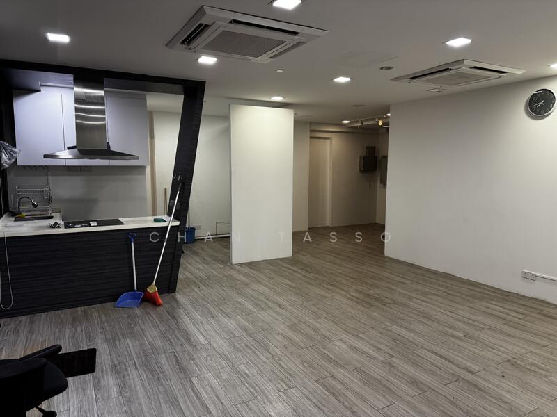 Novelty BizCentre, 18 Howard Road, 1,819 sqft, Light Industrial (B1) For Rent, by Tasso Chan, 60078066 - CommercialGuru.com.sg