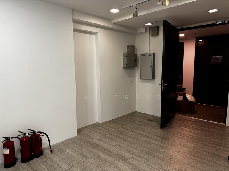Novelty BizCentre, 18 Howard Road, 1,819 sqft, Light Industrial (B1) For Rent, by Tasso Chan, 60078066 - CommercialGuru.com.sg
