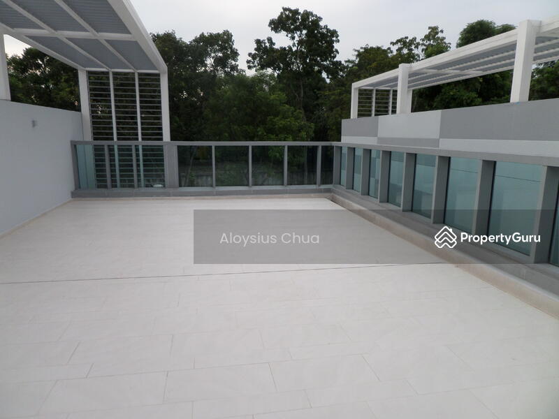 For Sale - Thomson Grand