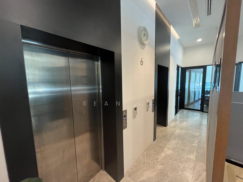 Oxley Tower, 138 Robinson Road, 1,346 sqft, Office For Sale, by Sean Ng, 60078286 - CommercialGuru.com.sg