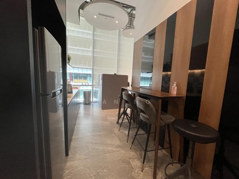 Oxley Tower, 138 Robinson Road, 1,346 sqft, Office For Sale, by Sean Ng, 60078286 - CommercialGuru.com.sg