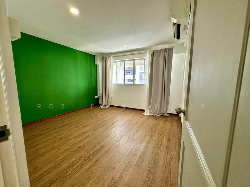 Common bedroom