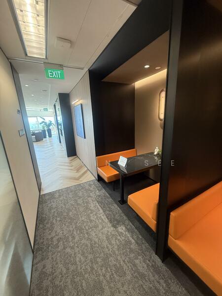 Gateway East, 152 Beach Road, 200 sqft, Office For Rent, by KelvinS See, 60078318 - Corridor - CommercialGuru.com.sg