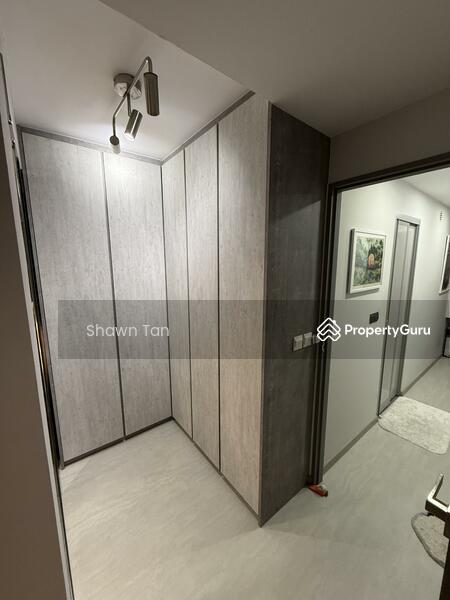 Walk in wardrobe area