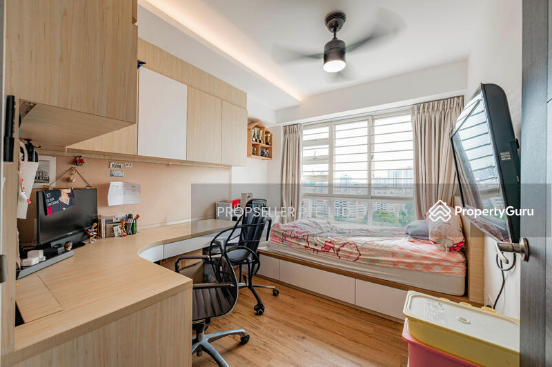 For Sale - 296A Bukit Batok Street 22