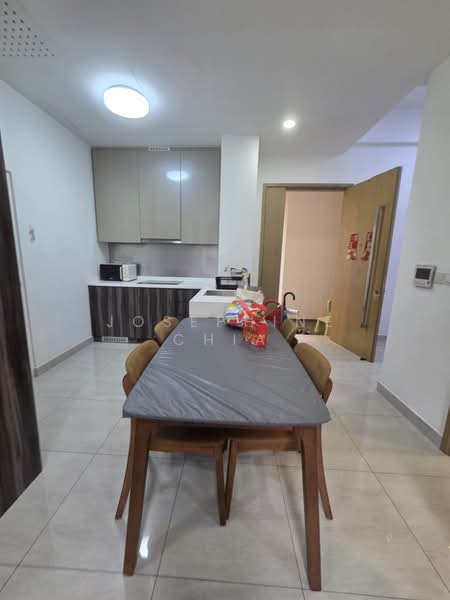 KAP Residences Condominium For Sale at S$ 1,650,000 | PropertyGuru Singapore - Dining area