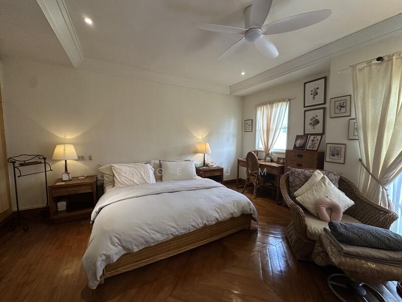 ✨Prime District 10 | 3 Sty with Basement | Move in ready, , 4 Bedrooms, 3,800 sqft, Semi-Detached House For Sale, by Nigel J M, 60078505 - Master Bedroom - PropertyGuru.com.sg