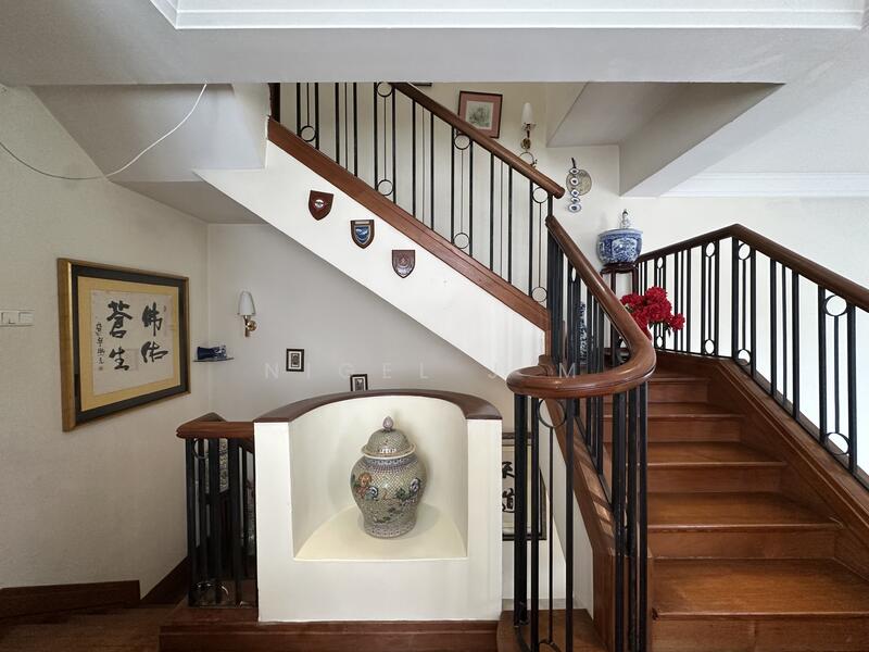 ✨Prime District 10 | 3 Sty with Basement | Move in ready, , 4 Bedrooms, 3,800 sqft, Semi-Detached House For Sale, by Nigel J M, 60078505 - Stairs - PropertyGuru.com.sg