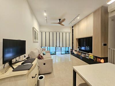 For Sale - Thomson Three