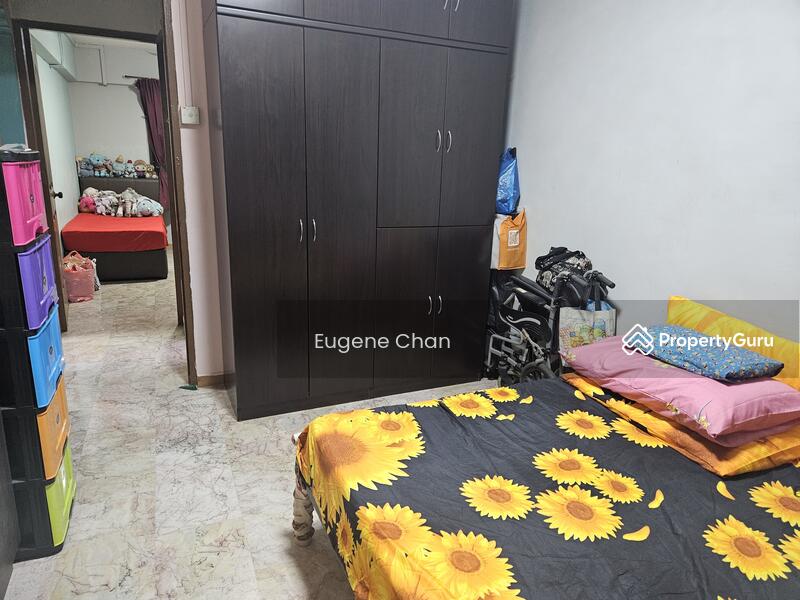 For Sale - 320 Clementi Avenue 4