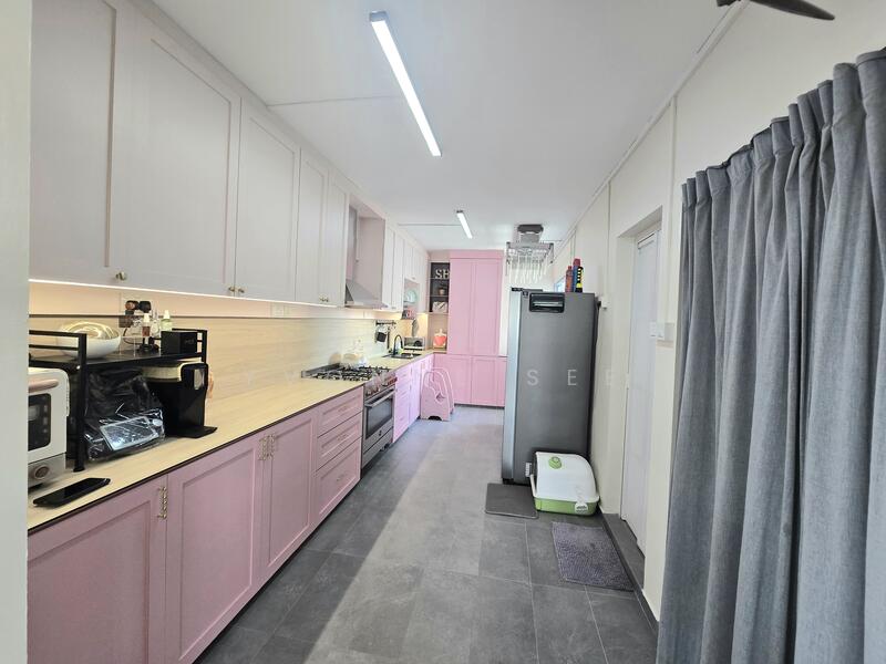 Fajar road - Beautiful Excellent room, Fajar road, Room Rental, 110 sqft, HDB Flat For Rent, by Yvonne See, 60078679 - Brand new kitchen - PropertyGuru.com.sg