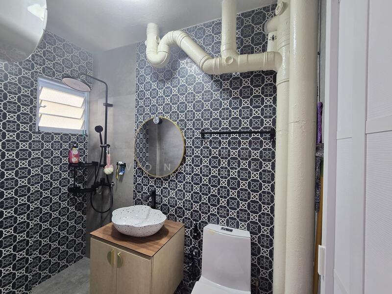Fajar road - Beautiful Excellent room, Fajar road, Room Rental, 110 sqft, HDB Flat For Rent, by Yvonne See, 60078679 - New toilet with fittings - PropertyGuru.com.sg