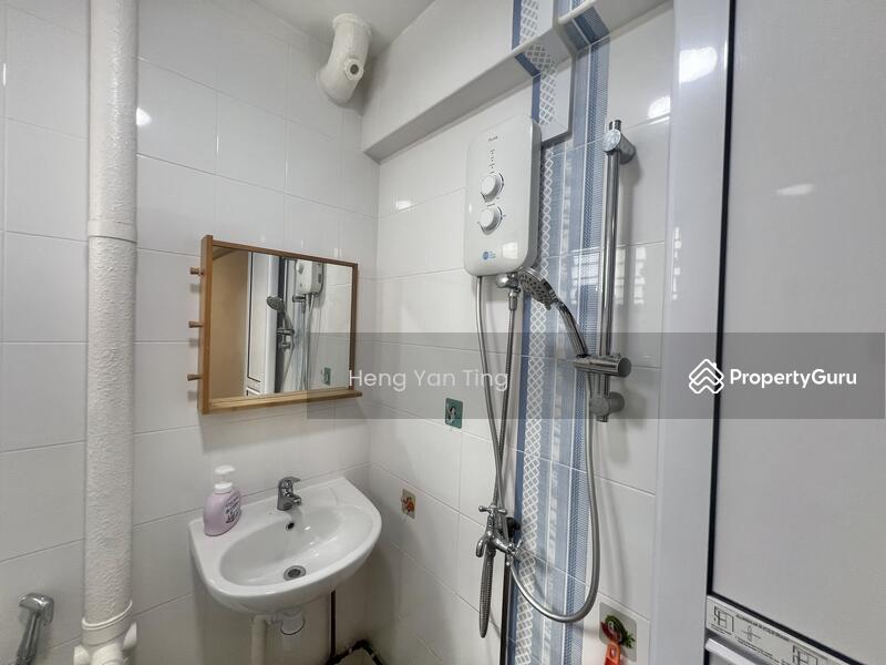 For Rent - 155 Hougang Street 11