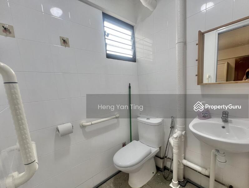 For Rent - 155 Hougang Street 11