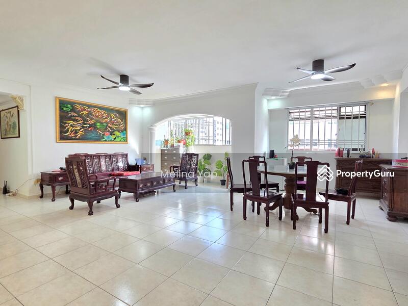 For Sale - 528 Woodlands Drive 14