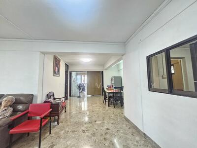 For Rent - 221 Serangoon Avenue 4