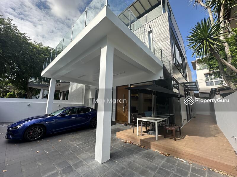 Wide Frontage to park 3 cars or Jacuzzi 