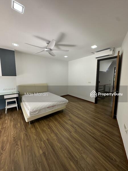 For Rent - Huddington Ave