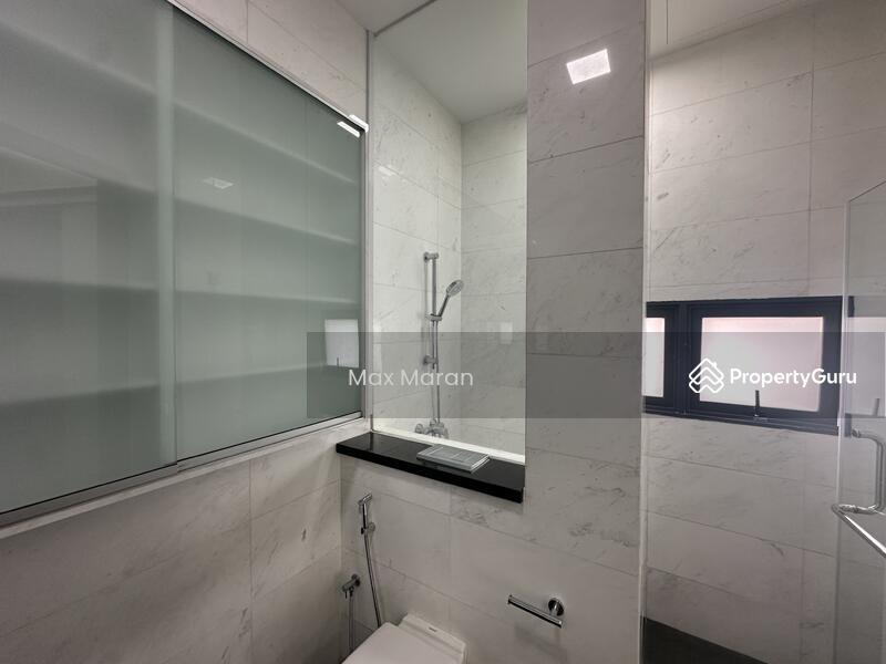 For Rent - Huddington Ave