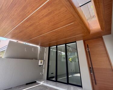 For Sale - Ming Teck Park